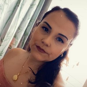 Meet your Posher, Gabriela